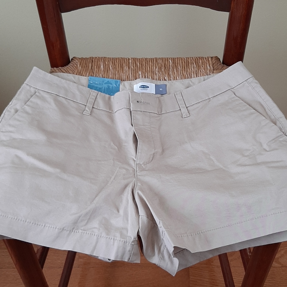 Old Navy Khaki Short Shorts